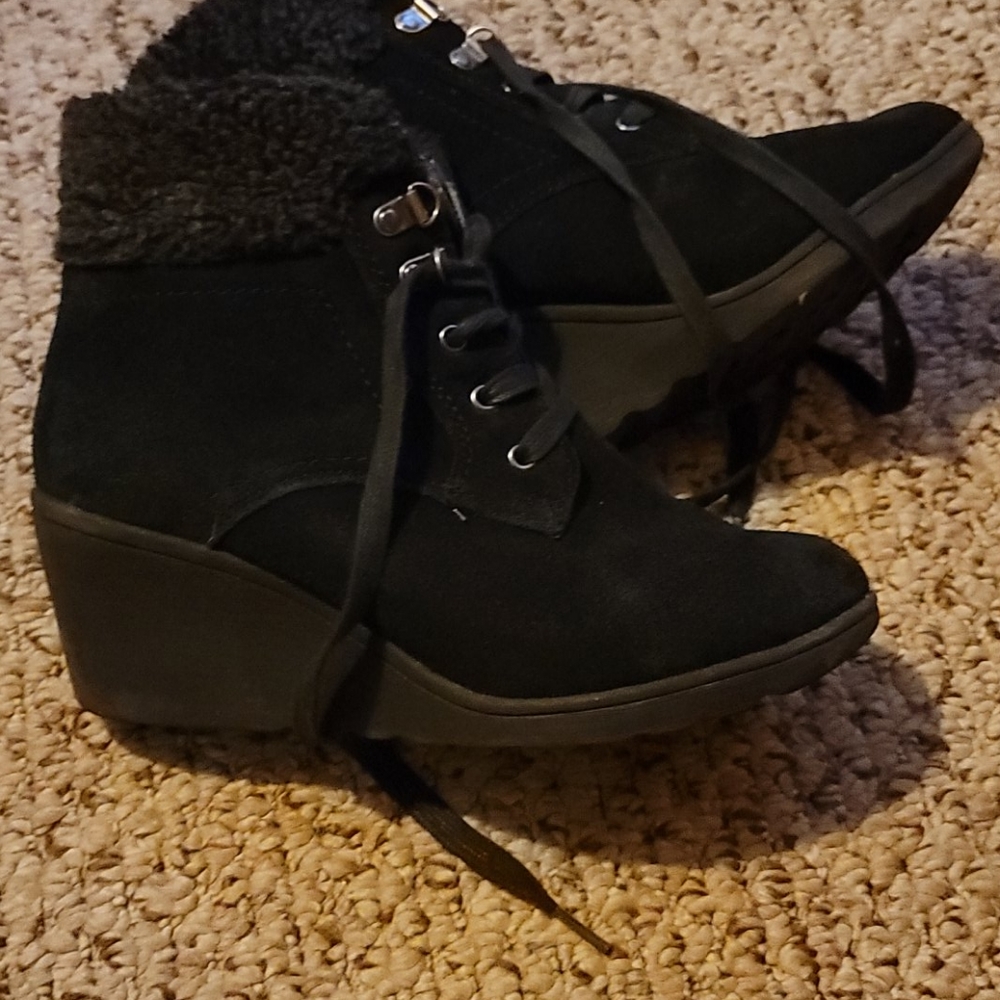 Nubuck wedges